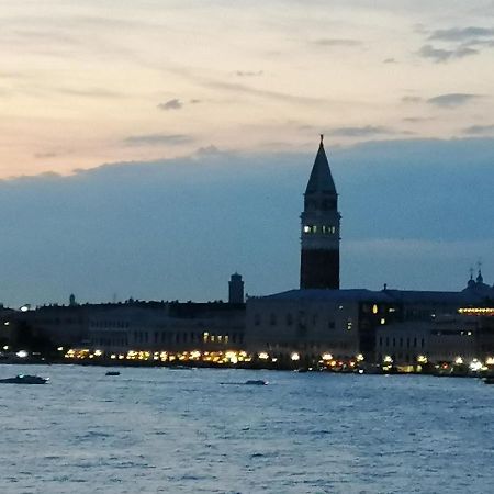 Orizzonte Marino Blu-Vacanza Ricca Di Colori Cavallino-Treporti Exteriör bild