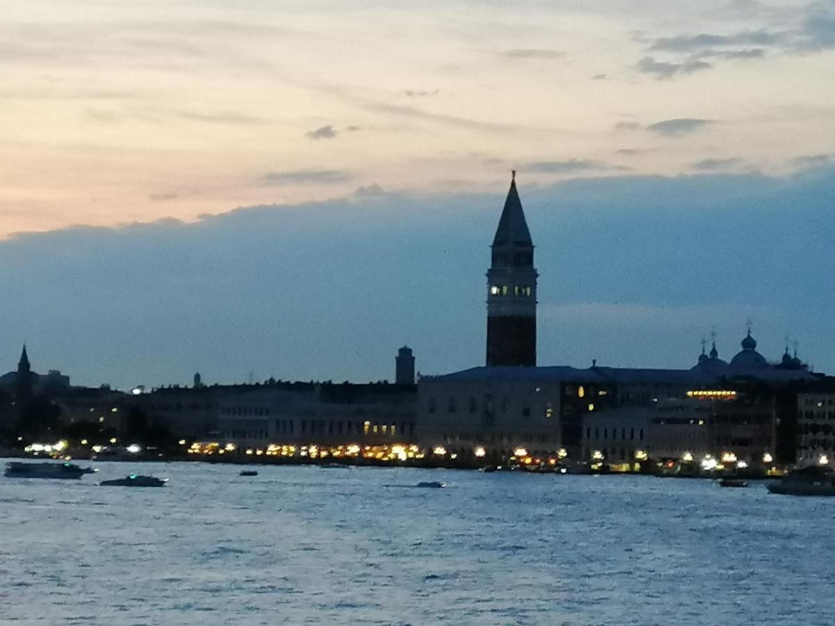 Orizzonte Marino Blu-Vacanza Ricca Di Colori Cavallino-Treporti Exteriör bild